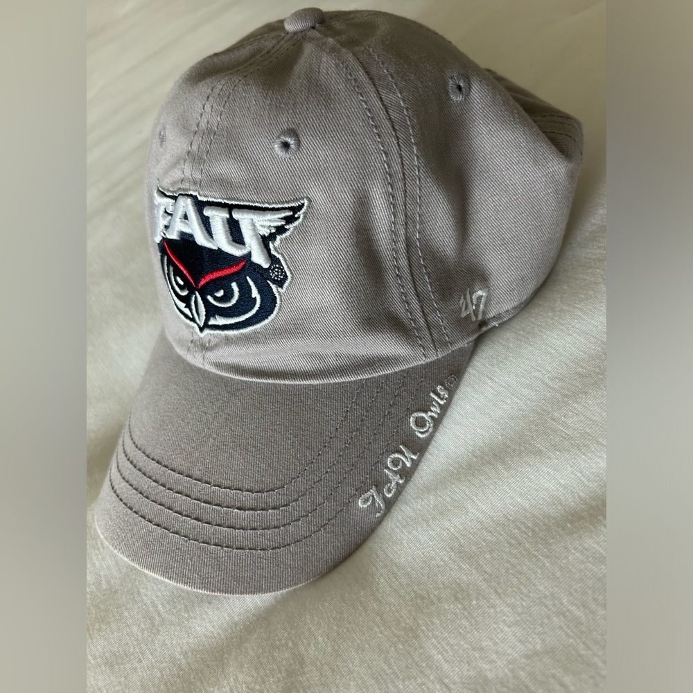 Florida Atlantic University hat